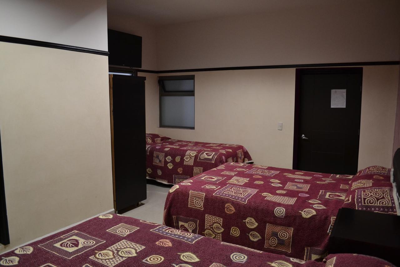 Hotel Colon サン・ファン・デ・ロス・ラゴス エクステリア 写真
